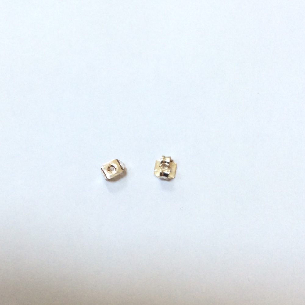 Pink earrings - Picture 2 of 2